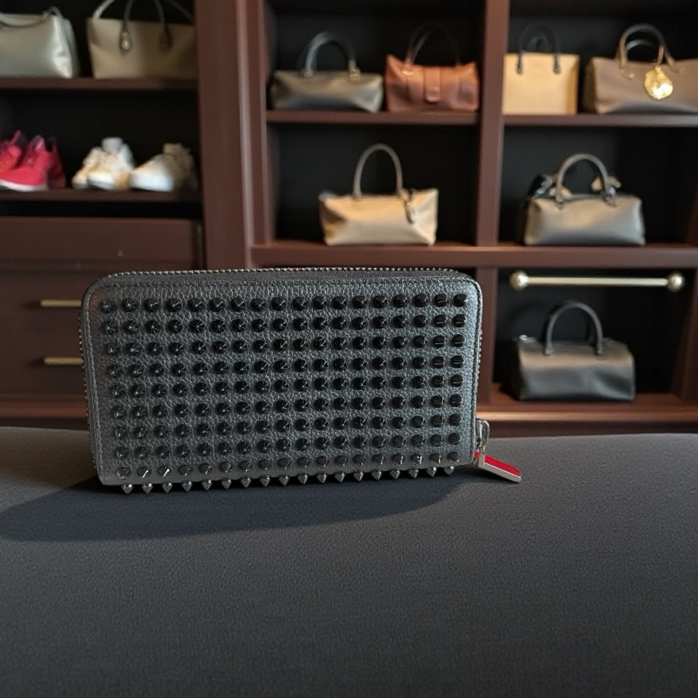 Christian Louboutin Panettone-Style Spiked Zip-Around Wallet – Black